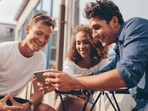 EWE-Telefonica Kooperation; Credits: AdobeStock / Jacob Lund